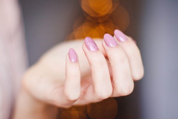 (Français) Beauté des ongles : quel style, pour quelles mains ?